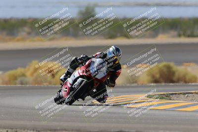 media/Oct-08-2022-SoCal Trackdays (Sat) [[1fc3beec89]]/Turn 14 (1050am)/